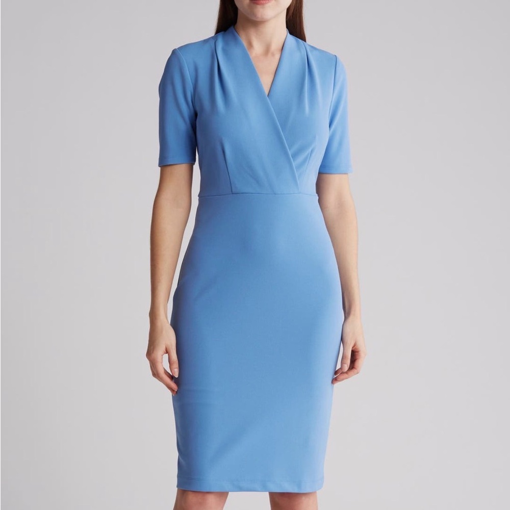 Maggy London Light Blue Midi pleated dress